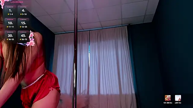 Chat +18 de Lillie_Miller ao vivo