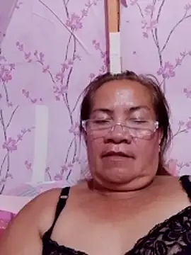 vickyhot1966 网络视讯表演