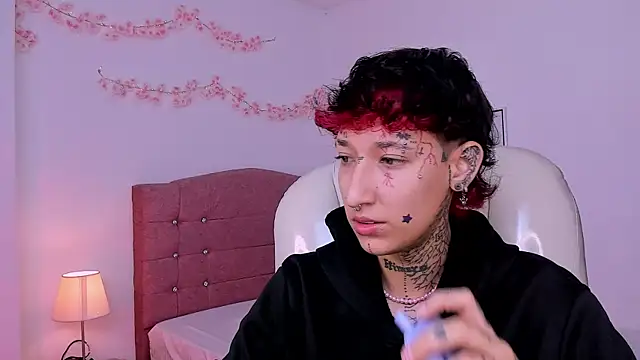 Czat XXX na żywo – Luci_Rose