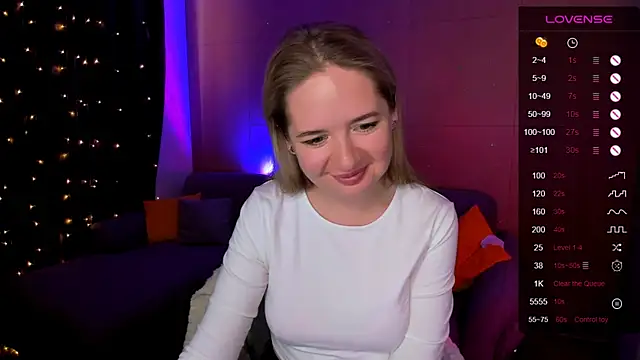 Chat +18 de Evaa_Grey ao vivo