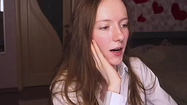 Why_me_stella Adlı Modelin Canlı XXX Sohbeti