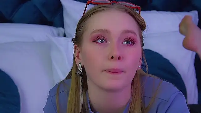 Chat +18 de AgataFoxley ao vivo