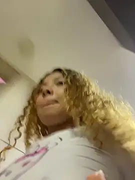 XXX chat uživo modela Gab_0212