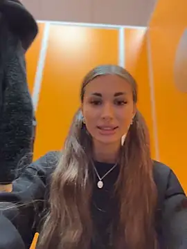 Charming_Ritta's Webcam Show