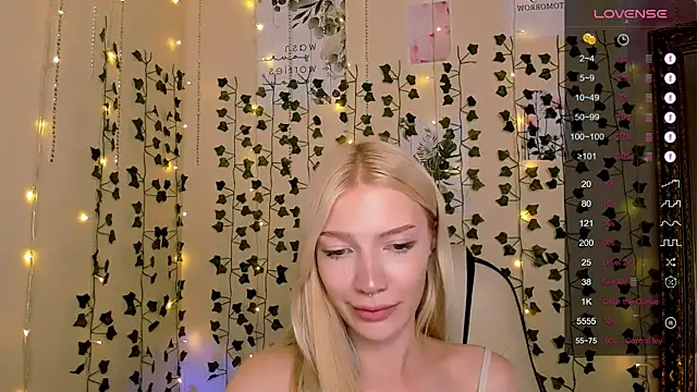 AnyaTaylor_ – Naživo XXX chat