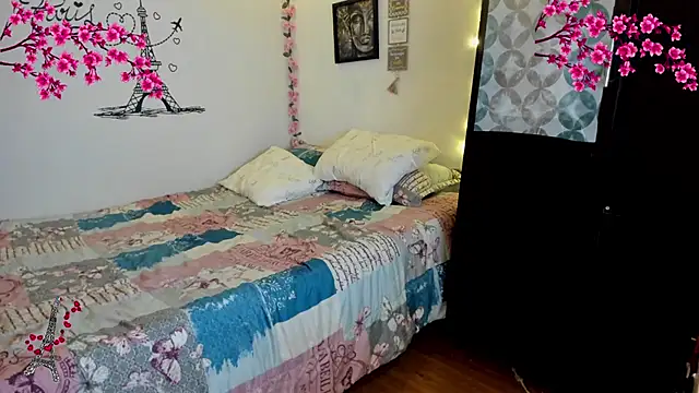 nataparis: онлайн-секс-чат