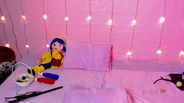 In2me: вебкам-шоу