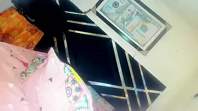 bigcockwhite777: онлайн-секс-чат