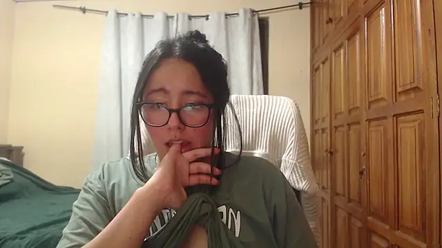 Venus_cat_ Chat XXX live