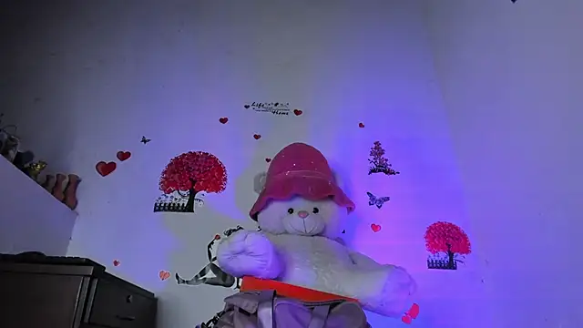 Leyacopper_'s Live XXX Chat