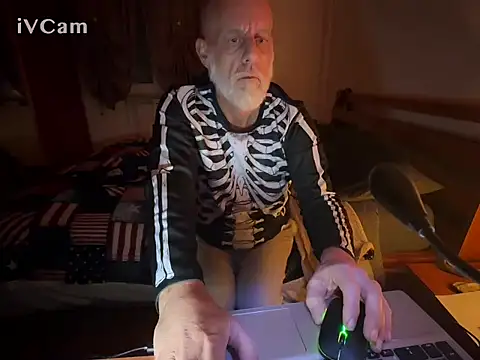 Chat +18 de PierRiminiX ao vivo