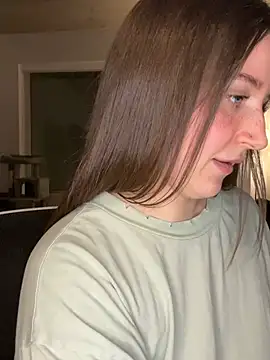 nerdynina Live XXX-chat