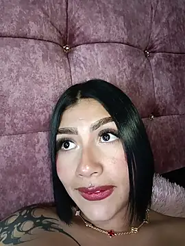 Chat +18 de Kylie_brazt ao vivo