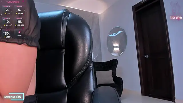 NataliaGaret: онлайн-секс-чат