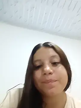 Chat +18 de Virgin-Totona ao vivo