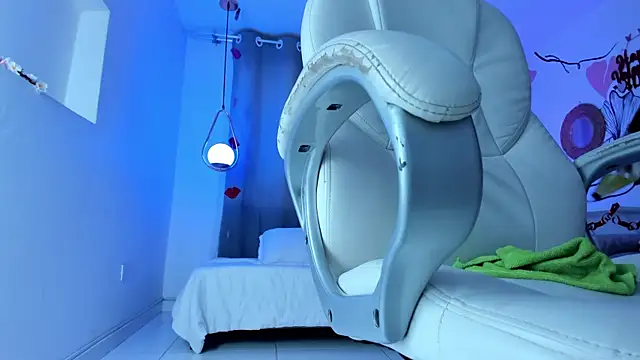 Chat +18 de lia_quinn ao vivo