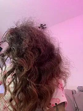 Samantha_Bernardo 现场XXX聊天