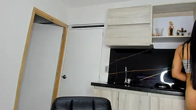 SEXY_DANNA17 Live XXX-chat