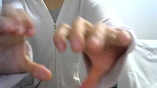 Chatroom XXX en direct de leopiii-iiJP