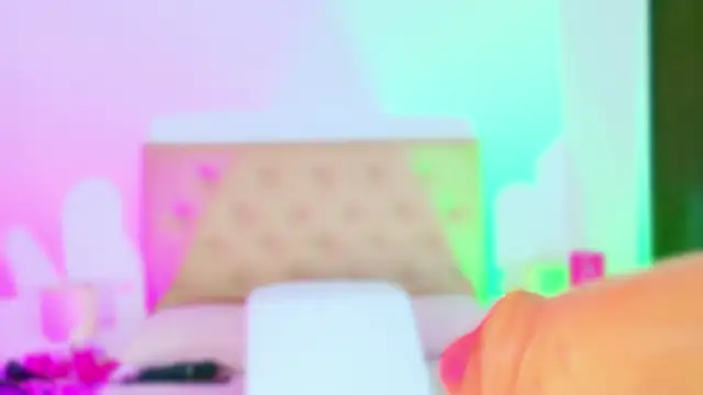 Chat +18 de CharlootteEvans ao vivo