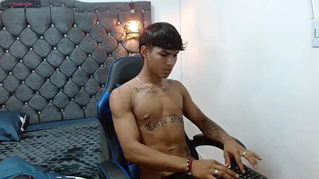 luka_big18 Live XXX-Chat