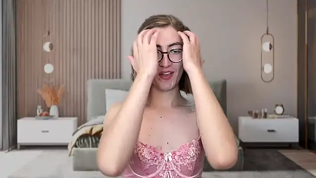 عرض كام rousseblossom