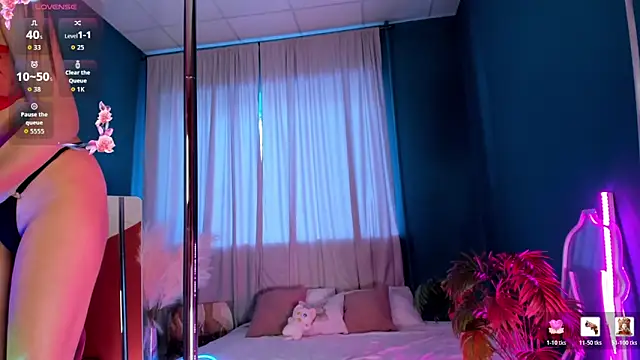 Chat +18 de Lillie_Miller ao vivo