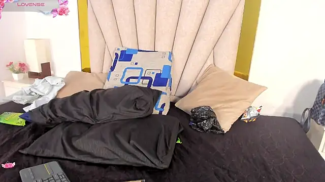 vahiolet_fuentesのライブXXXチャット