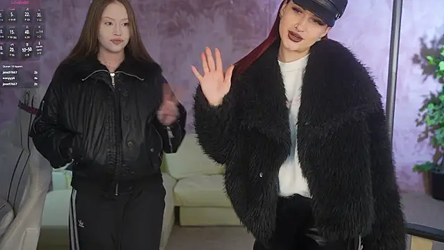 Chat +18 de Magnetic_Mia_ ao vivo