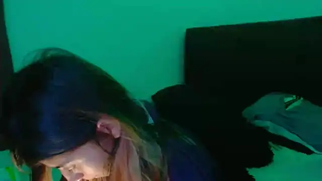 KratosAfroditacsn Live XXX chat