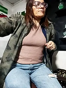 Dannial51's Live XXX Chat