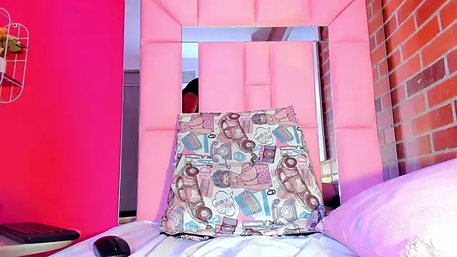 Baby_doll_XOXO Live XXX Chat