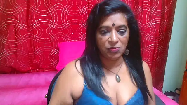 แชท XXX สดของ INDIANFUSION