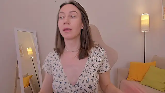 GoodGlamorGirl's Webcam Show