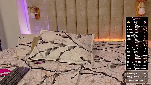 giselle_rossii Chat XXX in diretta