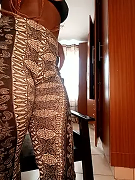 Miss_new_booty Live XXX Chat