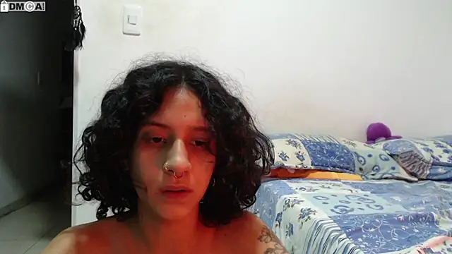 AlinaWoolf_ 라이브 XXX 채팅
