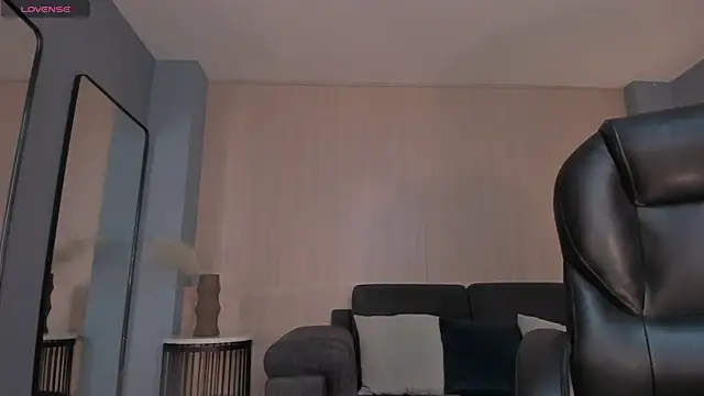 Sembang XXX Secara Langsung KayraLanne