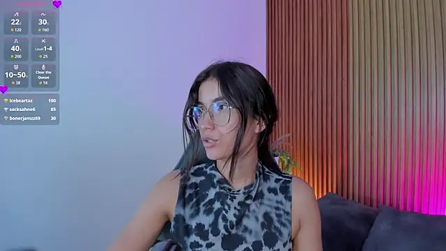 Chat +18 de scarlett_rosse_x ao vivo