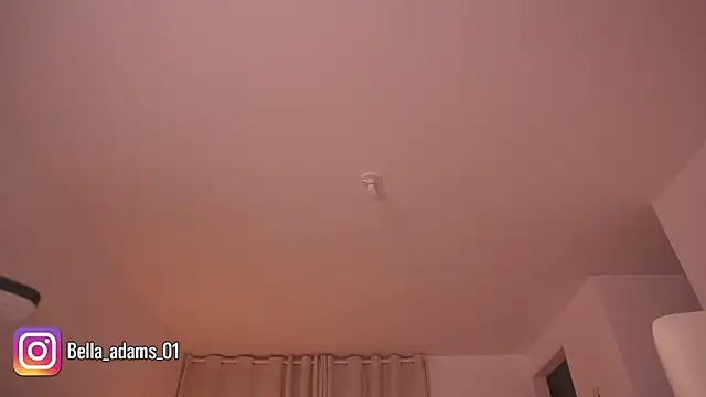 Czat XXX na żywo – bella_adams_