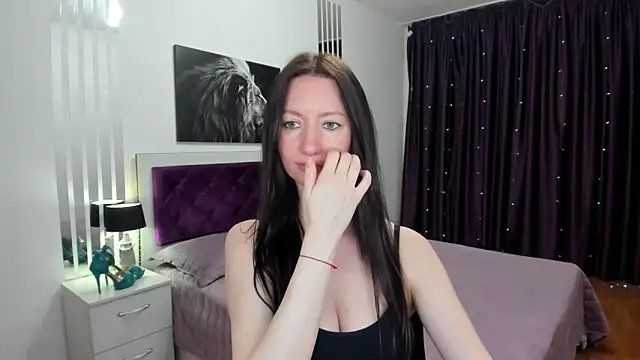 Chatroom XXX en direct de NikaHoney