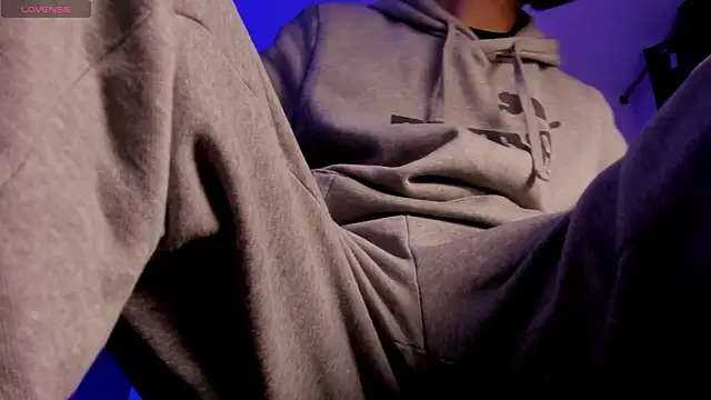 s_sven03n Live XXX chat