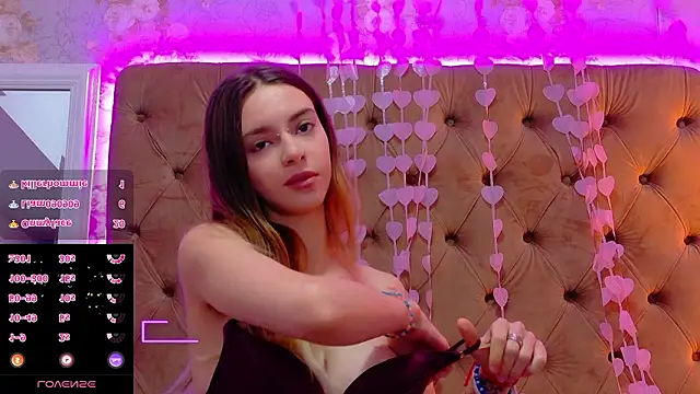 XXX chat uživo modela CoraVex