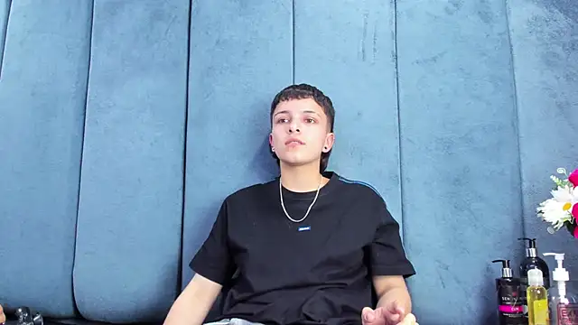 Megan_Thompson_'s Live XXX Chat