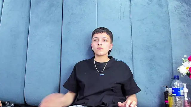 Megan_Thompson_n Live XXX chat