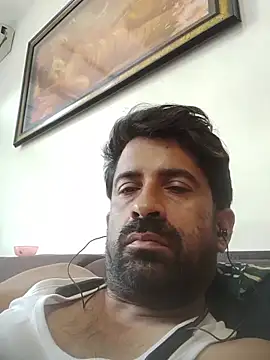 XxX_KING30's Webcam Show