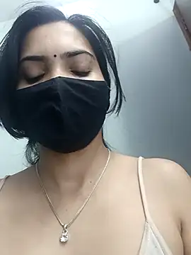 PUNAM456 Show in webcam