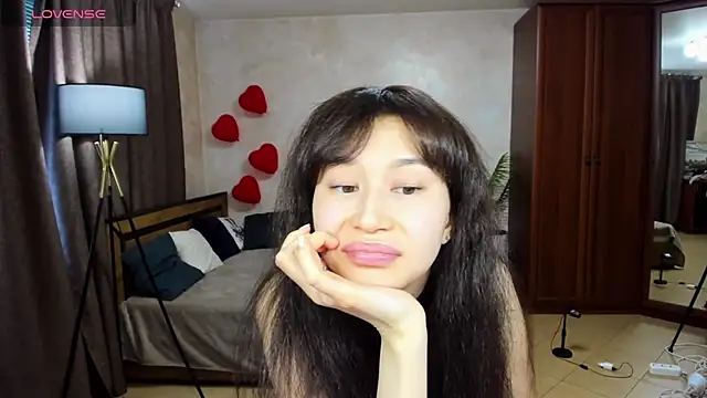 Chatroom XXX en direct de SheilaRare