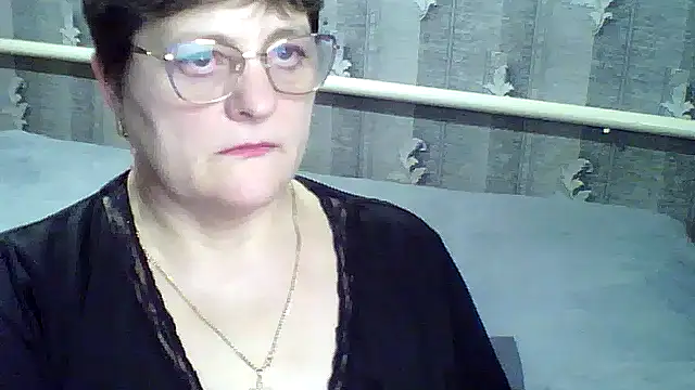 Онлайн чат XXX ElzaJewel