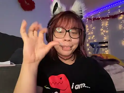 Онлайн чат XXX moan4mona